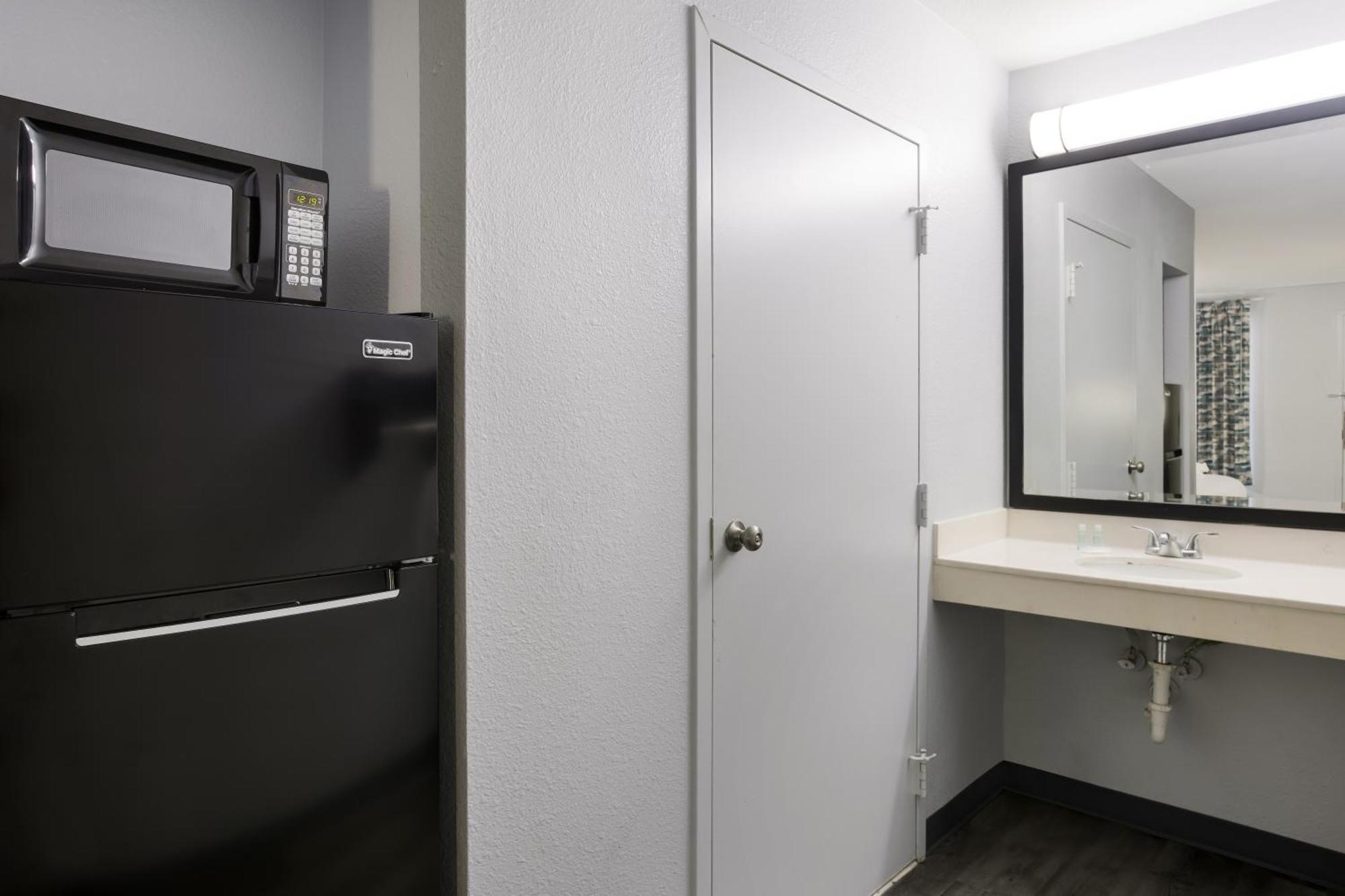 Suburban Studios Hinesville - Fort Stewart Area Ngoại thất bức ảnh