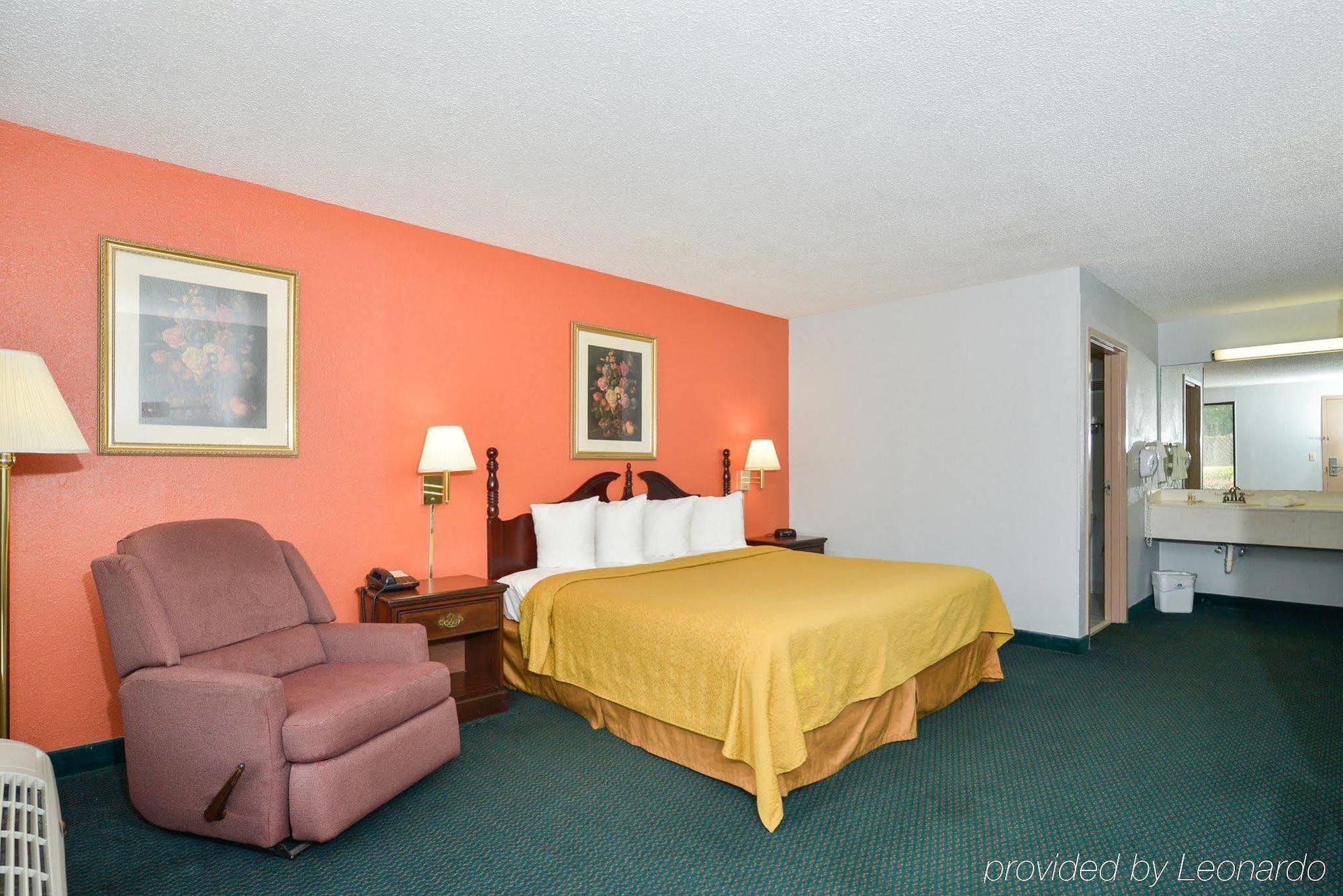 Suburban Studios Hinesville - Fort Stewart Area Ngoại thất bức ảnh